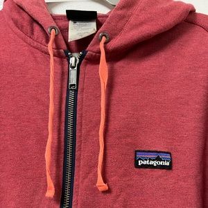 Men’s Vintage Patagonia Zip-Up Light Red Hoodie Size M